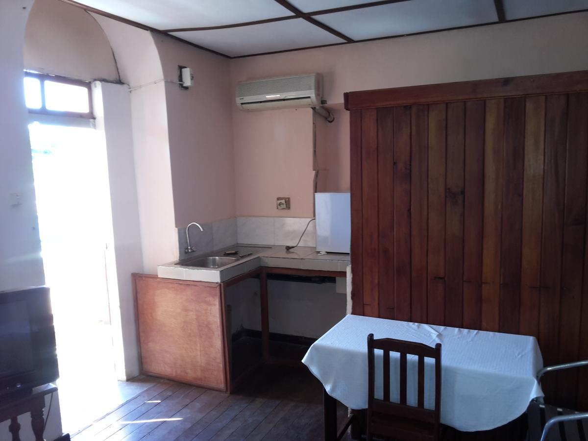 Hotel Valiha Antsiranana Kültér fotó